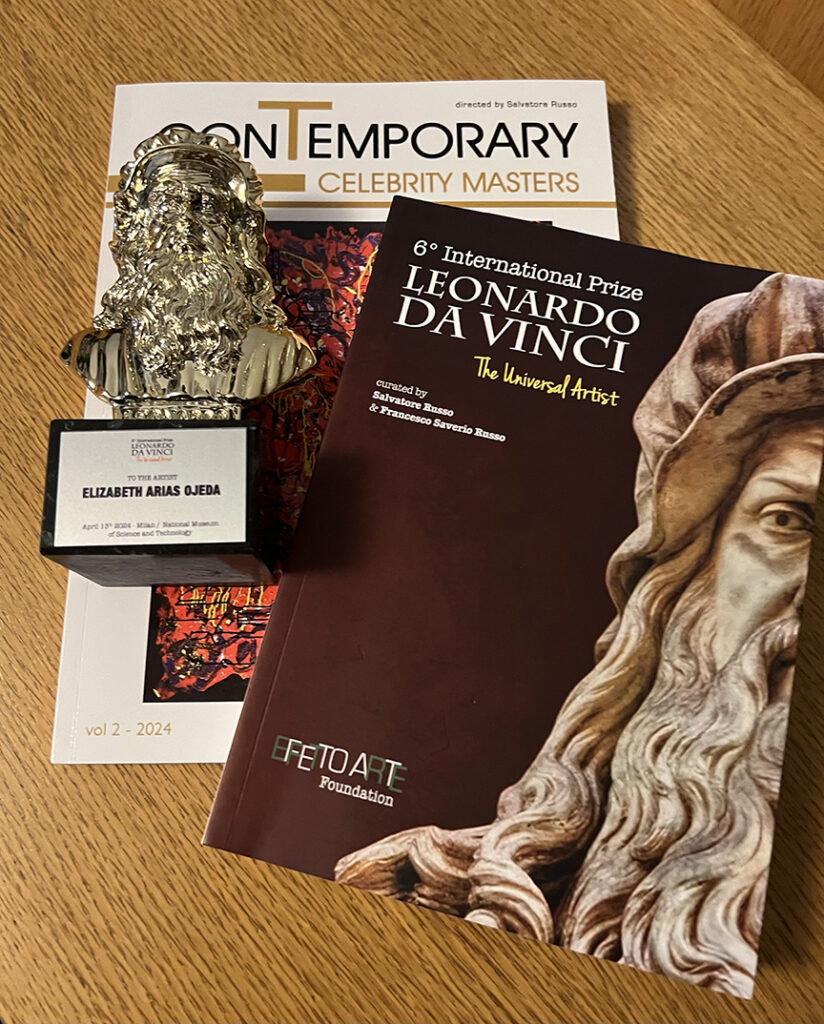 Trofeo y Libros del Premio Internacional Leonardo Da Vinci, Milán Italia 2024